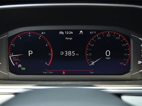 New 2025 Volkswagen Taos SEL image 11