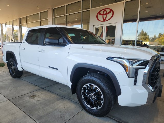 Used 2024 Toyota Tundra SR5 w/ TRD Off-Road Package AWD/4WD image 4