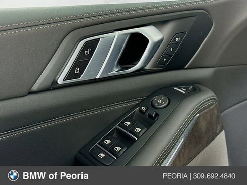 Used 2024 BMW X5 xDrive40i w/ M Sport Package image 18