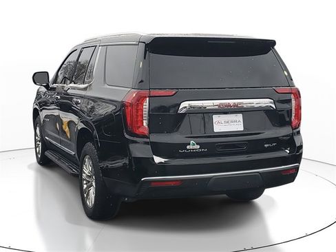 Certified 2021 GMC Yukon SLT image 3