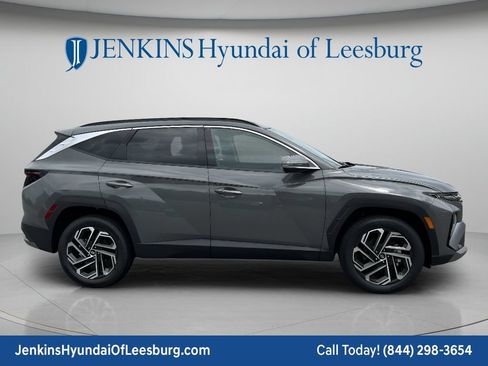 New 2026 Hyundai Tucson Limited AWD/4WD image 3
