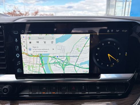 Used 2024 Chevrolet Silverado 1500 RST image 24