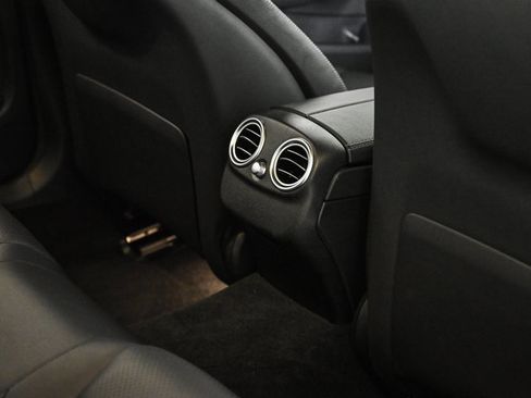 Used 2021 Mercedes-Benz C 300 4MATIC Sedan image 19