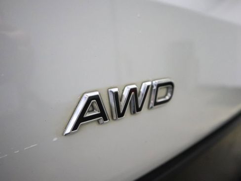 Used 2020 Ford Transit 150 Low Roof AWD image 15