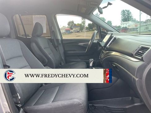 Used 2019 Honda Ridgeline Sport image 33
