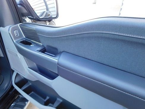 New 2025 Ford F150 Lariat w/ Equipment Group 501A Mid image 16