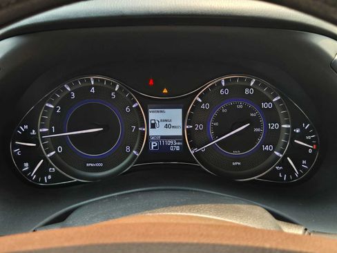 Used 2015 INFINITI QX80 4WD w/ Limited Package image 28