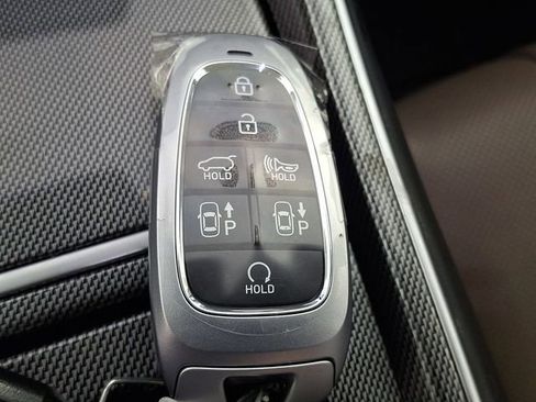 Certified 2023 Hyundai Santa Fe Limited image 15