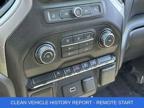 Used 2020 Chevrolet Silverado 1500 Custom w/ Custom Value Package AWD/4WD image 6