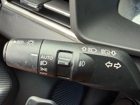 Used 2022 Mitsubishi Outlander SE AWD/4WD image 32