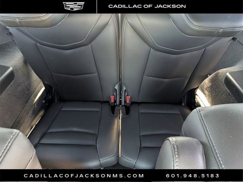 Certified 2025 Cadillac XT6 Premium Luxury image 27
