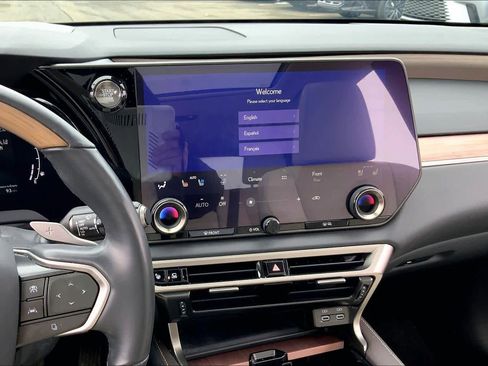 Used 2023 Lexus RX 350 AWD w/ Accessory Package (K3) image 7