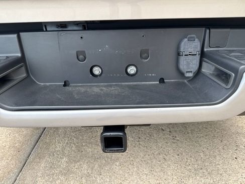 Used 2021 RAM 1500 Laramie AWD/4WD image 38