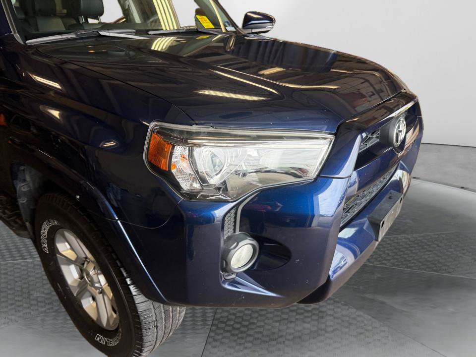 Certified 2019 Toyota 4Runner SR5 Premium AWD/4WD image 28