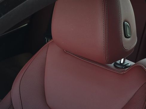 Used 2024 BMW 330i Sedan w/ Convenience Package RWD image 39