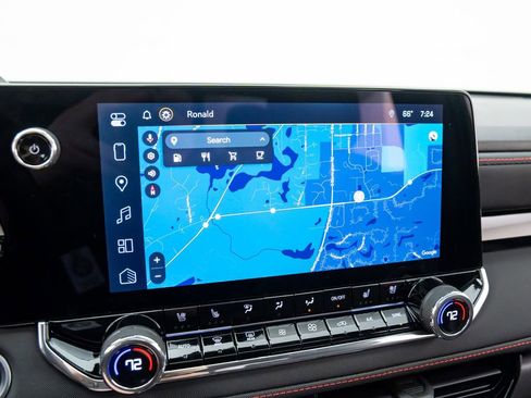 Used 2024 Chevrolet Colorado Z71 w/ Z71 Convenience Package 2 image 26