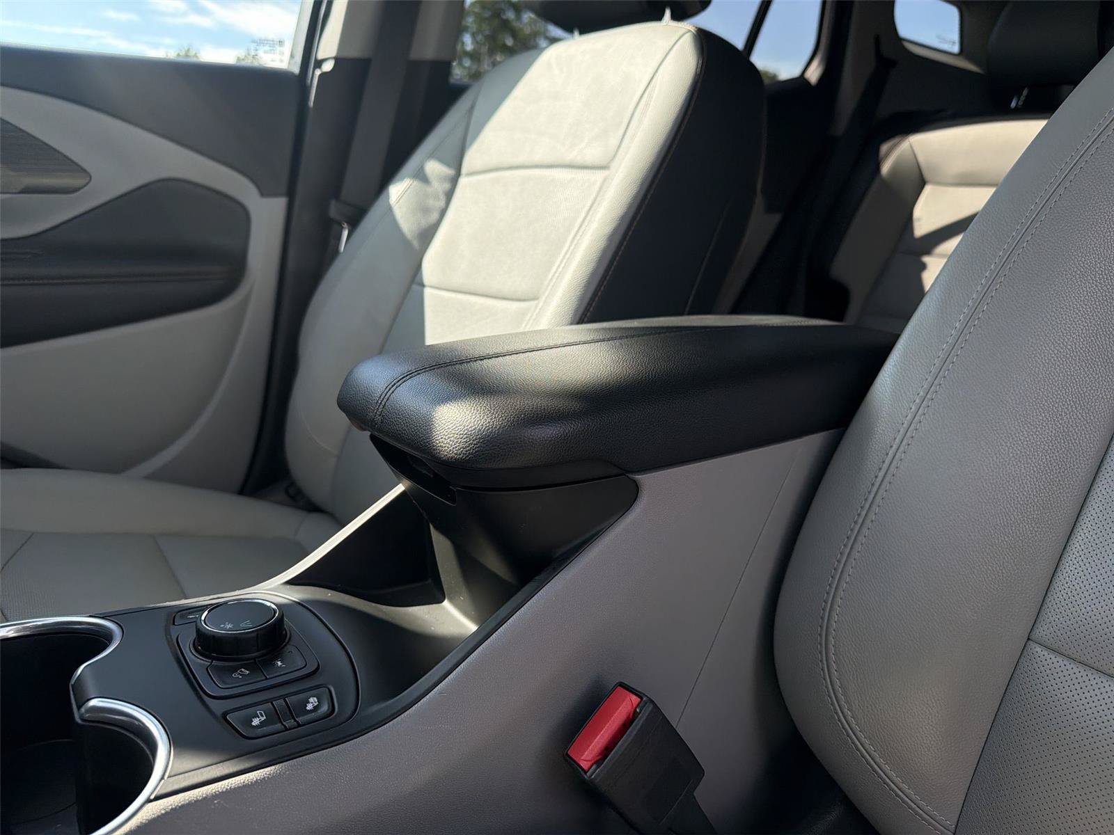 Used 2021 GMC Terrain SLT w/ Infotainment Package II FWD image 20