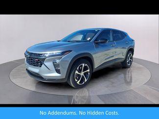 Used 2024 Chevrolet Trax RS w/ Sunroof Package FWD video 1