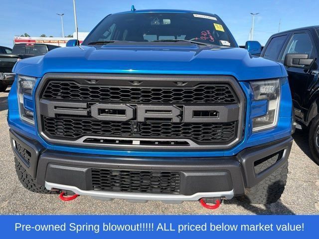 Used 2019 Ford F150 Raptor w/ Equipment Group 802A Luxury AWD/4WD image 2