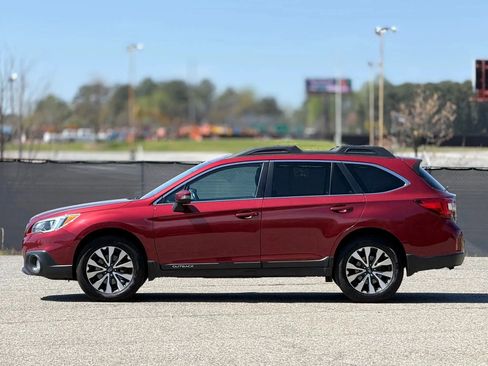 Used 2015 Subaru Outback 2.5i Limited image 8