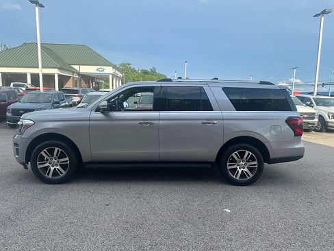Certified 2024 Ford Expedition Max Limited RWD image 4