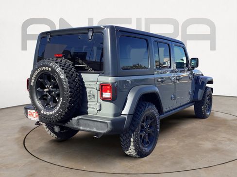 Used 2021 Jeep Wrangler Unlimited Willys image 14