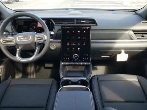 New 2026 GMC Terrain Elevation w/ Elevation Premium Package image 12