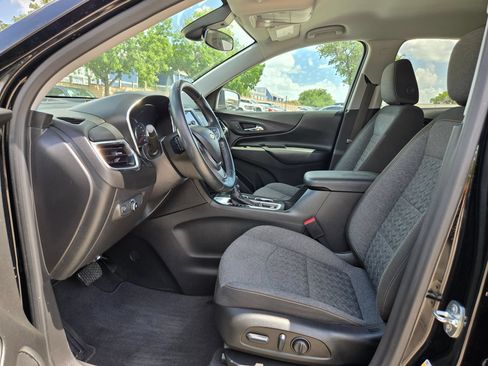 Used 2023 Chevrolet Equinox LT FWD image 7