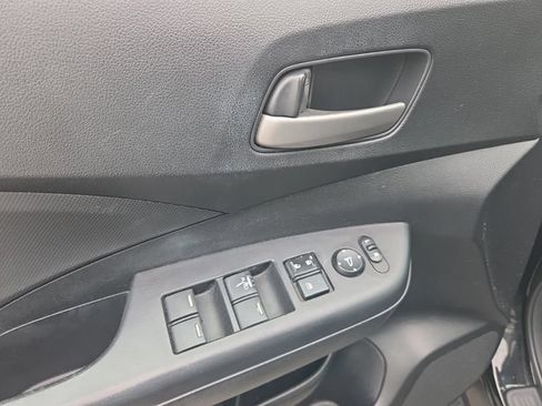 Used 2014 Honda CR-V LX image 16