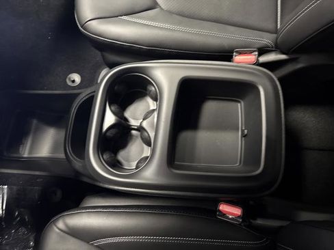 New 2026 Chrysler Pacifica Select w/ S Appearance Package image 19