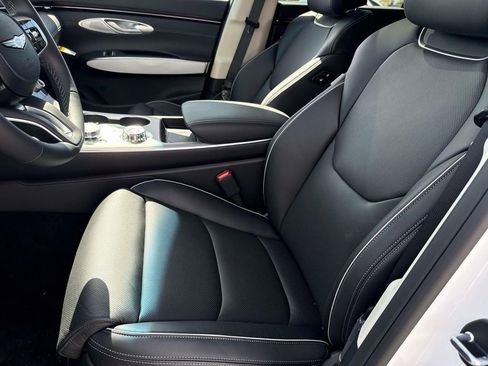 New 2026 Genesis GV70 2.5T Advanced AWD/4WD image 19