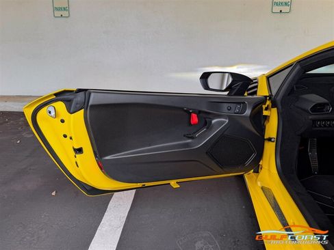 Used 2022 Lamborghini Huracan STO RWD image 24