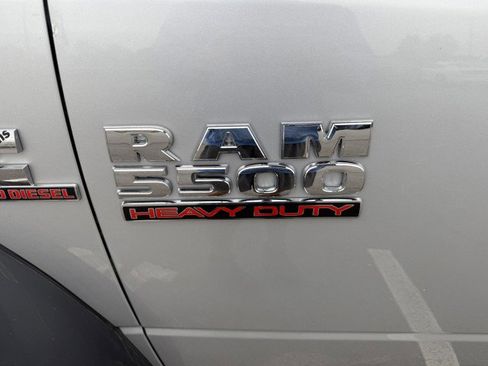 Used 2016 RAM 5500 SLT w/ Quick Order Package 29G SLT image 15