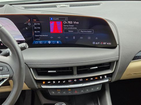 Used 2025 Cadillac CT5 Premium Luxury RWD image 18