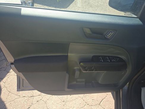 Used 2025 Ford Maverick XL w/ Equipment Group 101A image 9