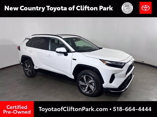 Used 2023 Toyota RAV4 SE w/ Weather & Moonroof Package AWD/4WD image 1