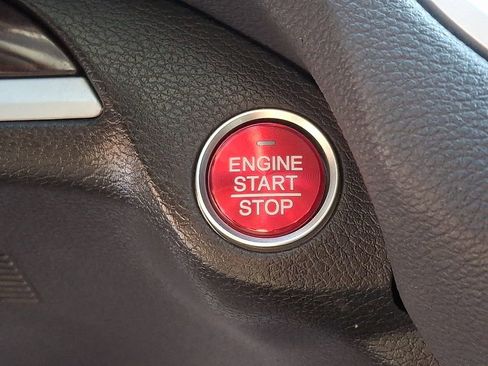 Used 2017 Acura TLX w/ Technology Package image 24