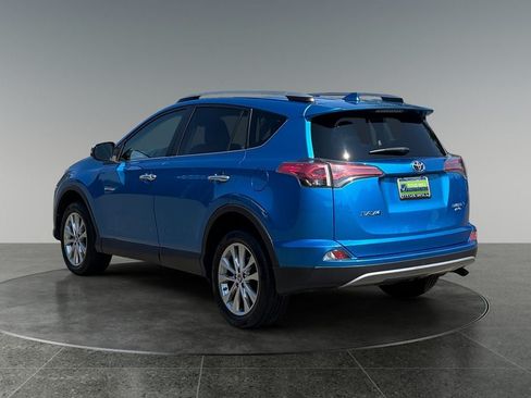 Used 2018 Toyota RAV4 Limited AWD/4WD image 7
