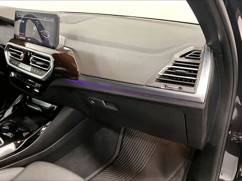 Used 2024 BMW X3 xDrive30i w/ Premium Package image 16