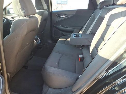 Used 2024 Chevrolet Malibu LT image 38