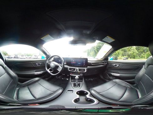 Used 2024 Ford Mustang Premium image 41