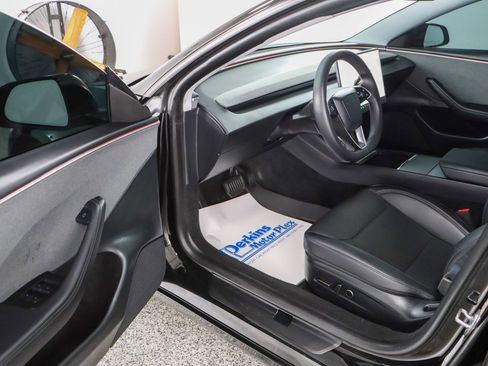 Used 2025 Tesla Model 3 Long Range image 3