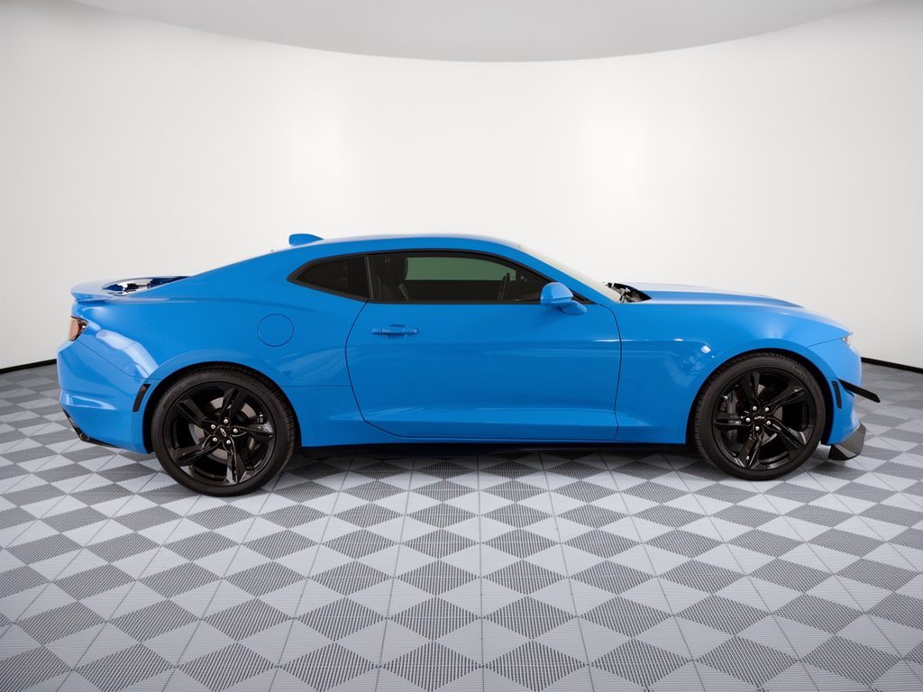 Used 2023 Chevrolet Camaro SS RWD image 8