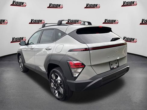 Certified 2025 Hyundai Kona SEL AWD/4WD image 7