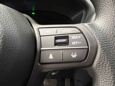 Certified 2025 Honda HR-V LX image 18