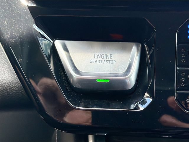 Used 2024 GMC Sierra 1500 Denali AWD/4WD image 36