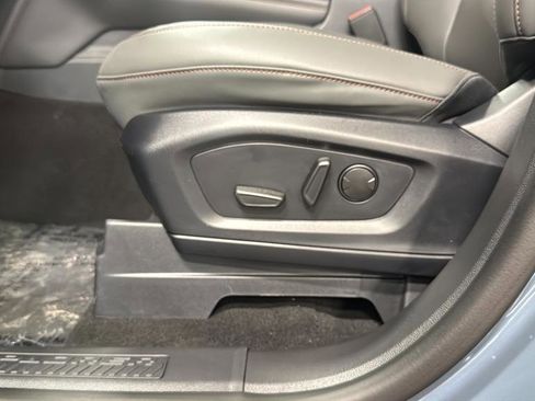 New 2026 Ford Explorer Active w/ Active Comfort Package image 21