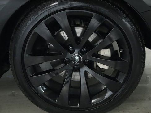 Certified 2025 Land Rover Range Rover Sport SE image 42