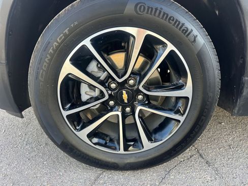 Used 2025 Chevrolet TrailBlazer LT image 28