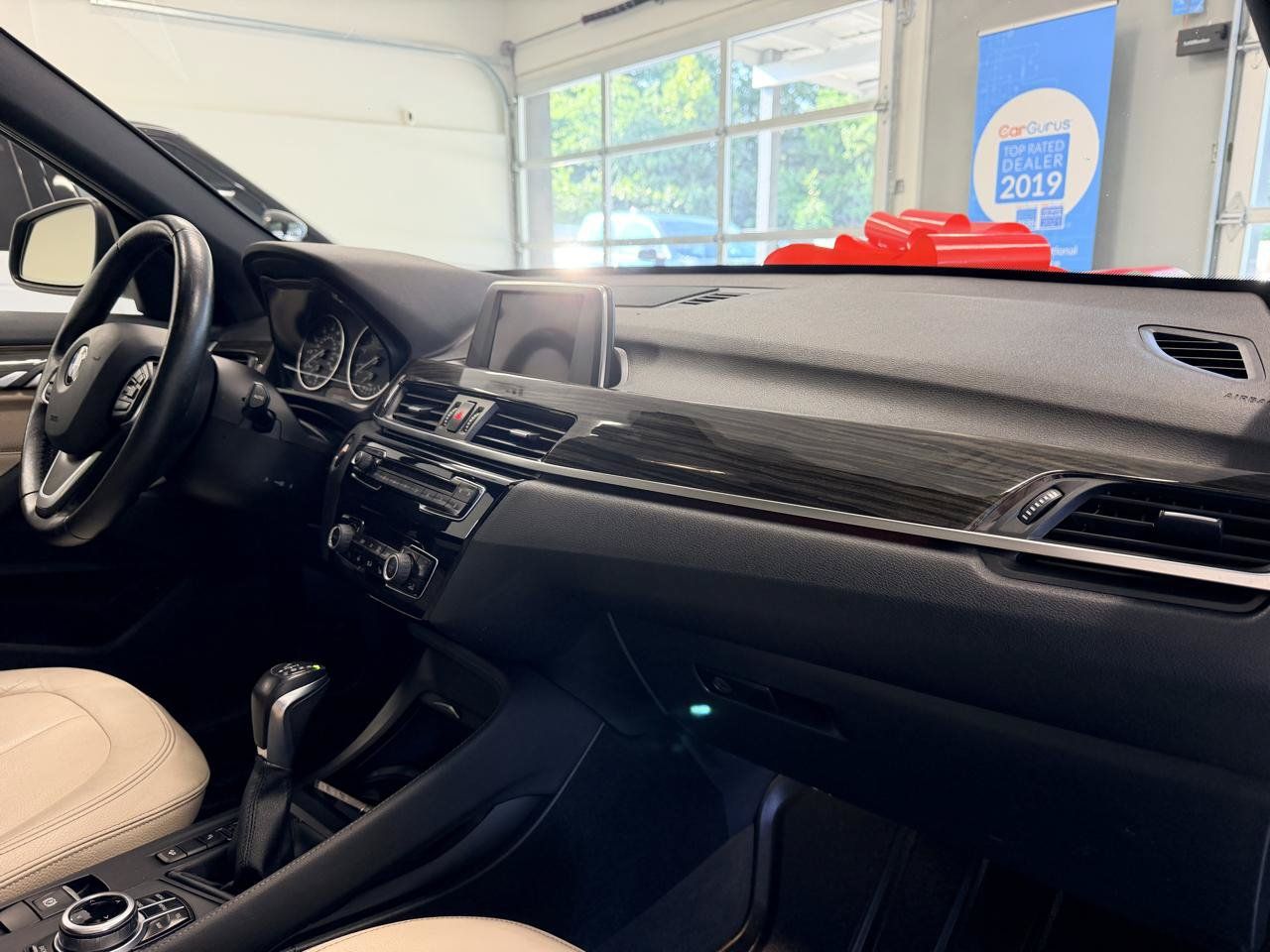 Used 2017 BMW X1 xDrive28i AWD/4WD image 25